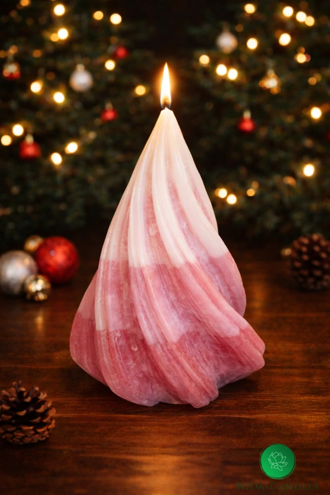Kroucený stromek z palmového vosku odstupňovaný